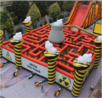 Labyrinthe gonflable extérieur adapté aux besoins du client de Chambre hantée de jeux gonflables de sports