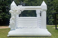 Château gonflable blanc de mariage 13ft x 11.5ft x 10ft châteaux pleins d'entrain adultes de partie extérieure