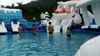 Les enfants jouent à la conception gonflable grande piscine parc aquatique gonflable avec piscine et toboggan