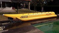 Les bateaux de banane gonflables jaunes complets géants pilotent des bateaux de pêche avec du CE