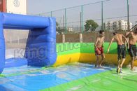 Terrain de football gonflable de savon de terrain de football géant de l'eau à vendre