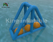 Gaint a adapté le parc aquatique aux besoins du client de flottement gonflable extérieur de PVC de 0.9mm avec la falaise