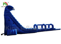 La glissière d'eau gonflable extérieure à voie unique bleue pour l'adulte a adapté 15 * 5m aux besoins du client EN71