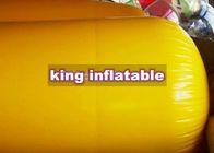 diamètre de 2m ou utilisation gonflable jaune adaptée aux besoins du client de parc aquatique de goutte de cylindre joue de l'eau/PVC