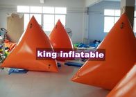 Jouets de flottement de PVC de triangle gonflable/balises oranges d'alerte et d'annonce pour le parc aquatique