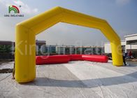 Voûte gonflable d'entrée de la publicité jaune géante pour l'exposition promotionnelle