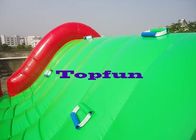 Obstacle gonflable adapté aux besoins du client de parcs aquatiques/glissière d'eau gonflable avec la piscine