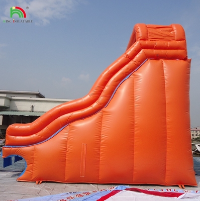Piscine gonflable à eau rouge double toboggan fermé enfants maison de rebond commercial piscine à eau fermé toboggan