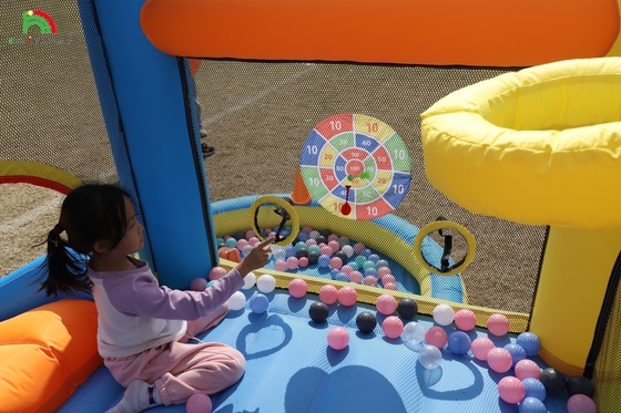 Chambre gonflable pour les enfants, fête pour les tout-petits, chateau gonflable, saut à l'eau, bassin de billard, trampoline.