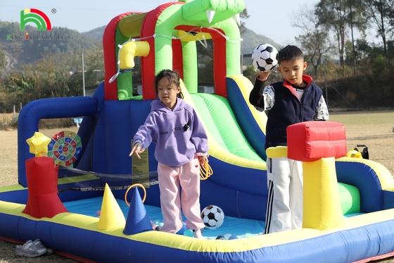 Fête des enfants mouillée sèche gonflable maison de rebond de glissière d'eau bouncer combo avec plus grande piscine d'éclaboussure grimpeur souffleur panier dartboard