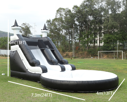 Glissière à eau gonflable Glissière à eau blanche et noire Glissière pour enfants avec piscine à éclaboussures plus grande