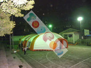 Grande tente gonflable blanche et orange d'événement de PVC pour l'usage de porte