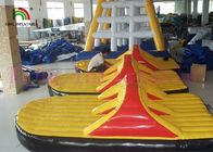 Jouet gonflable de l'eau bâche jaune/rouge de PVC/chaussures géantes pour des sports aquatiques
