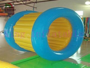 Jouet de marche bleu/de jaune eau gonflable de boule de PVC de l'eau de roulement pour le parc aquatique