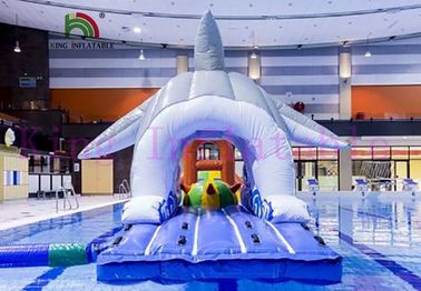 Parc aquatique coloré de PVC de Multiplay pour des enfants, jouet gonflable avec l'obstacle/glissière