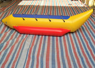 7 personnes les bateaux gonflables de poissons de mouche de bateau de banane de bâche de PVC de 0,9 millimètres arrosent des jeux de sport de course