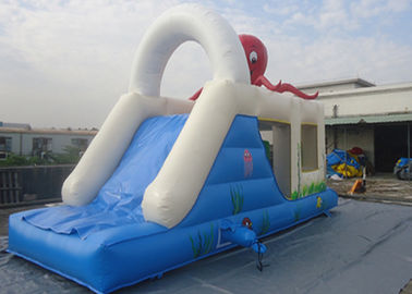 château sautant gonflable de 7m x de 3m avec des glissières à travers/videur gonflable pour des enfants